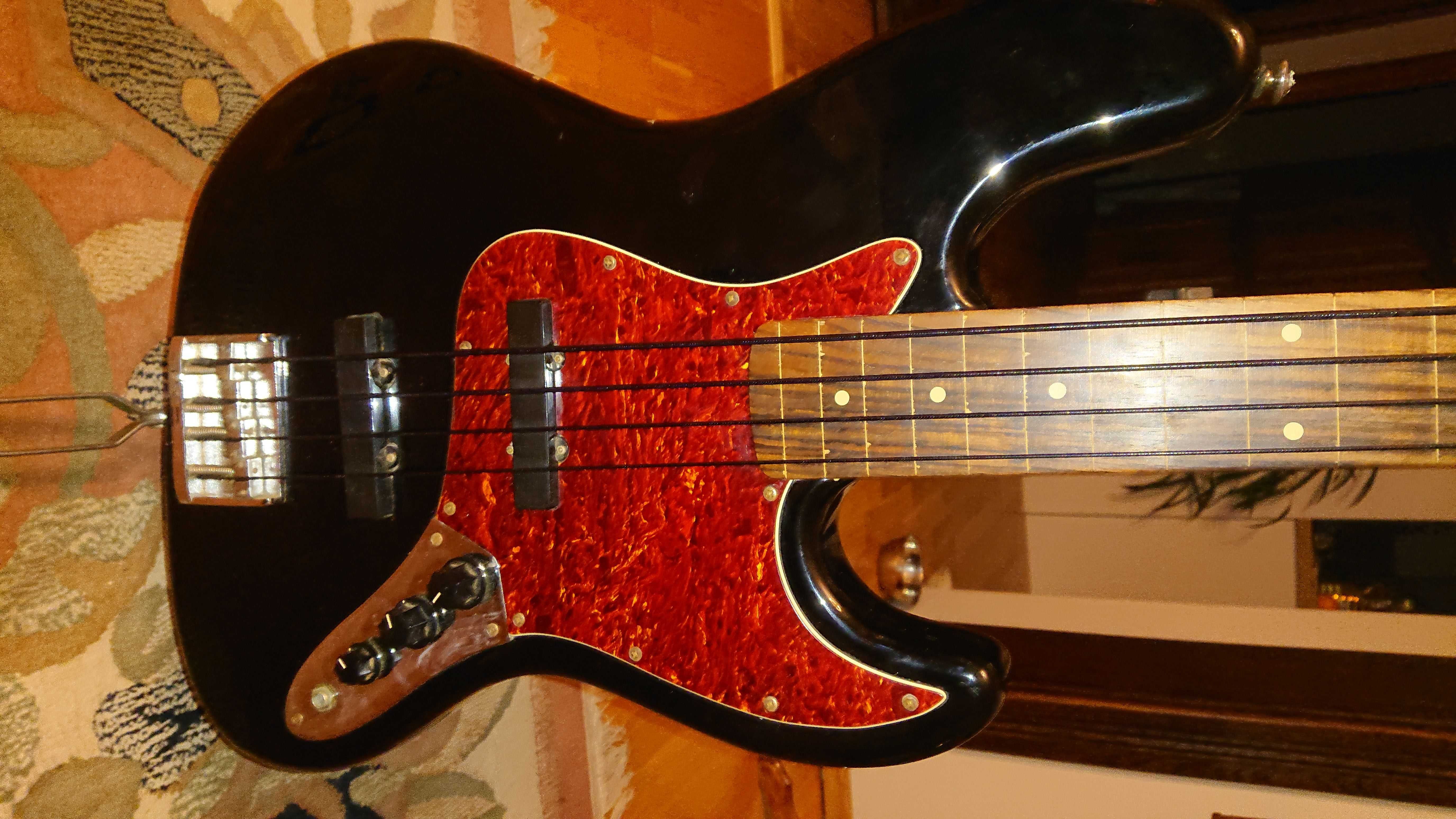 Gitara basowa Fenix fretless 1987 rok