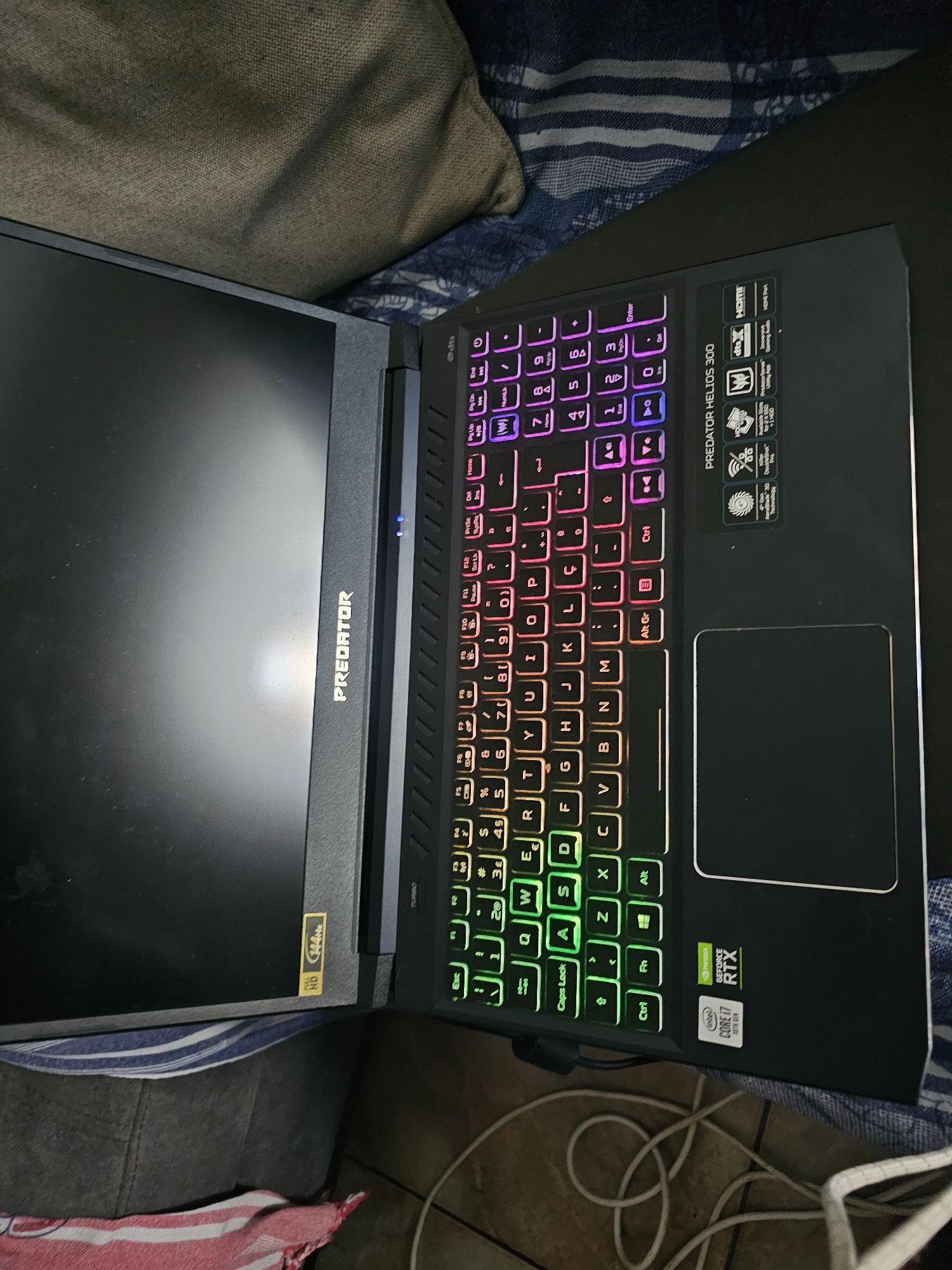 Portátil Predator Helios 300