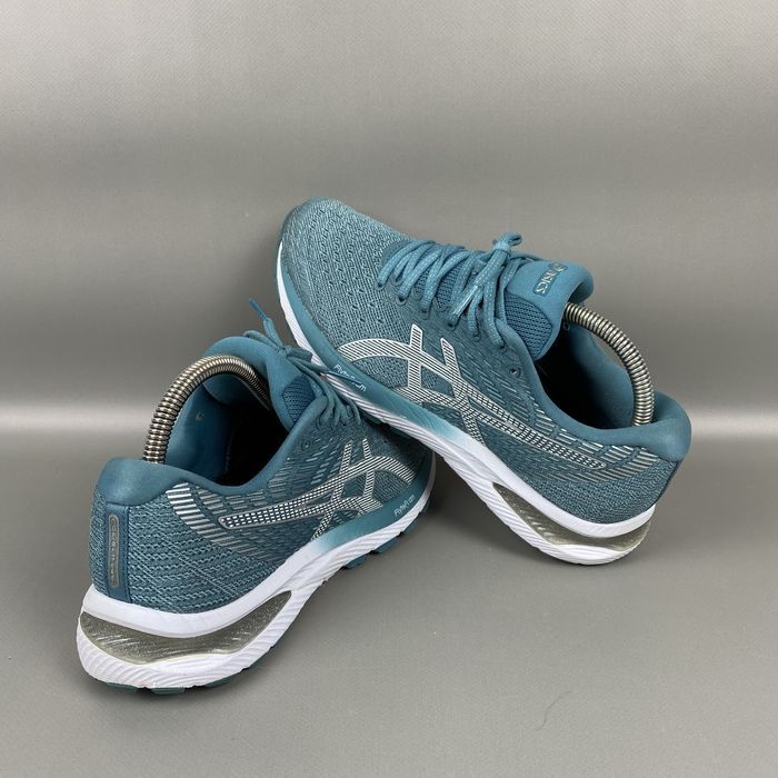 Бігові кросівки Asics Gel Cumulus 22 [1012A741] Оригінал