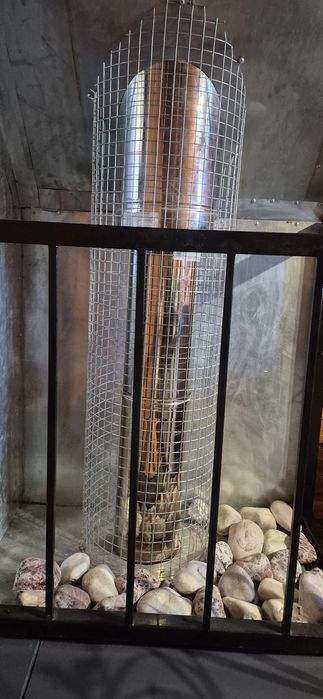 Продам шикарну дачу в якій можна жити поруч блакитні озера