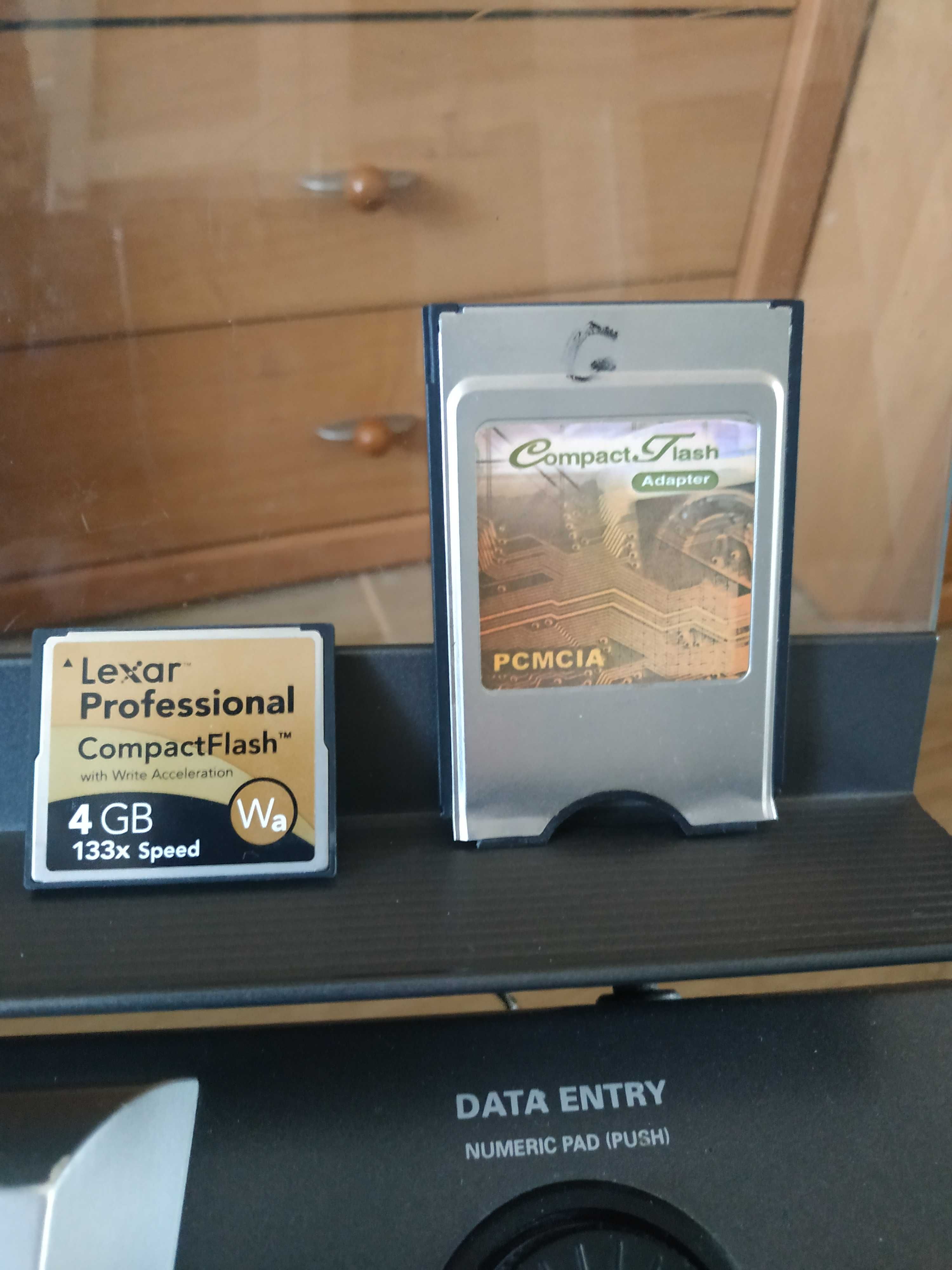 Roland G70 V3 + PCMCIA z kartą