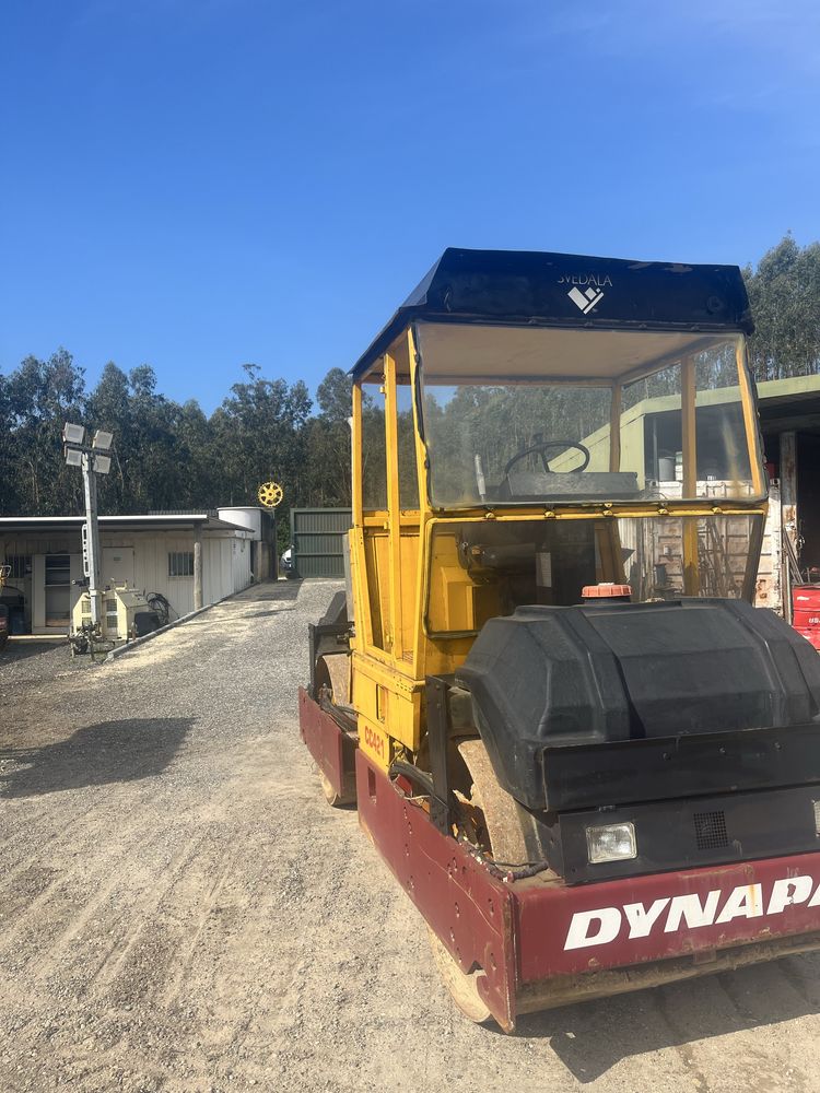 Cilindro compactador Dynapac cc421