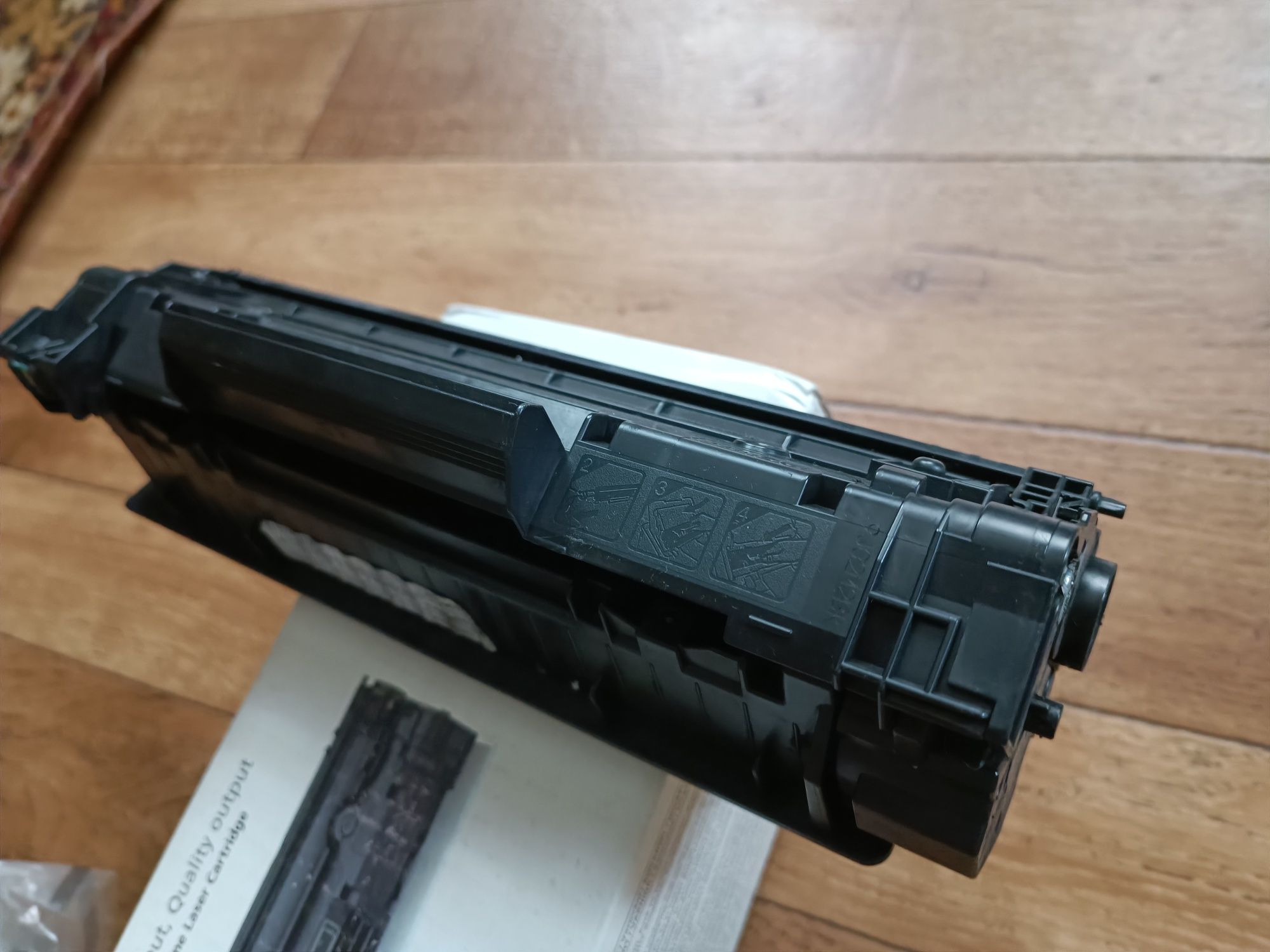 Заправлені оригінальні картриджі для лазерн принтер canon lbp3010/3100