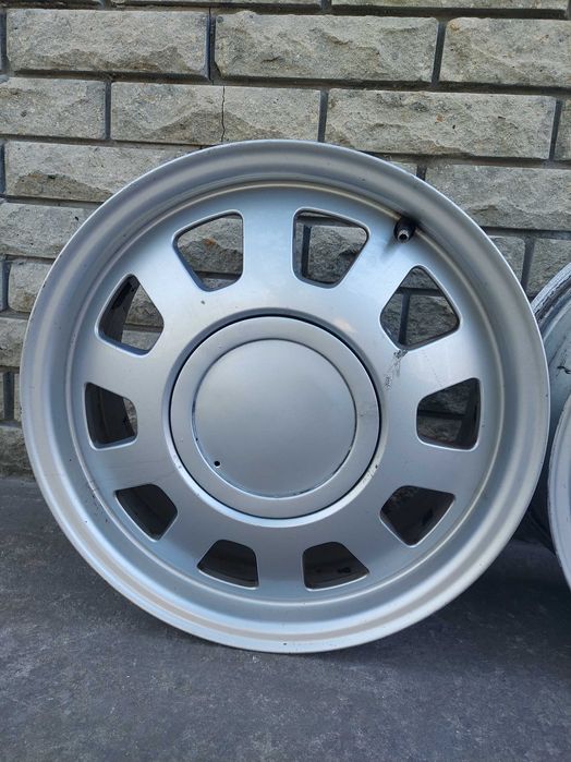 Ковані диски Audi VAG R15  6J 15H2 ET45 ковка надлегкі 5,1 кг  +10 л.с