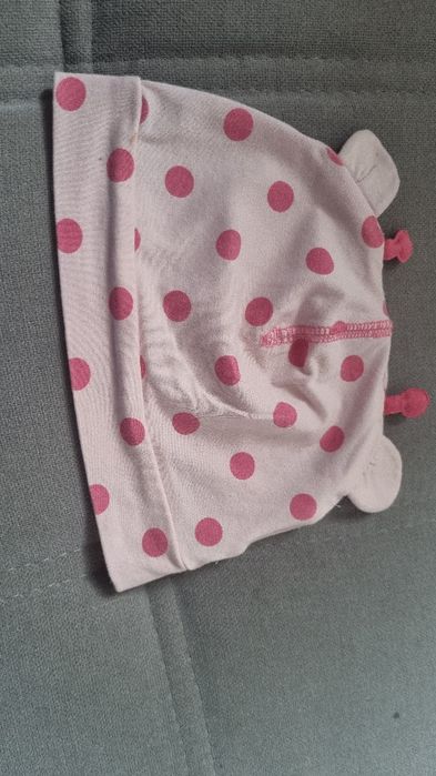 Różowa wiosenna czapeczka  dziewczęca H&M r. 80