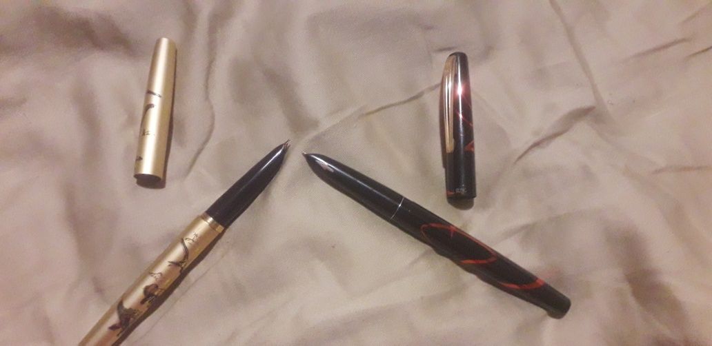 Ручки с золотыми перьями