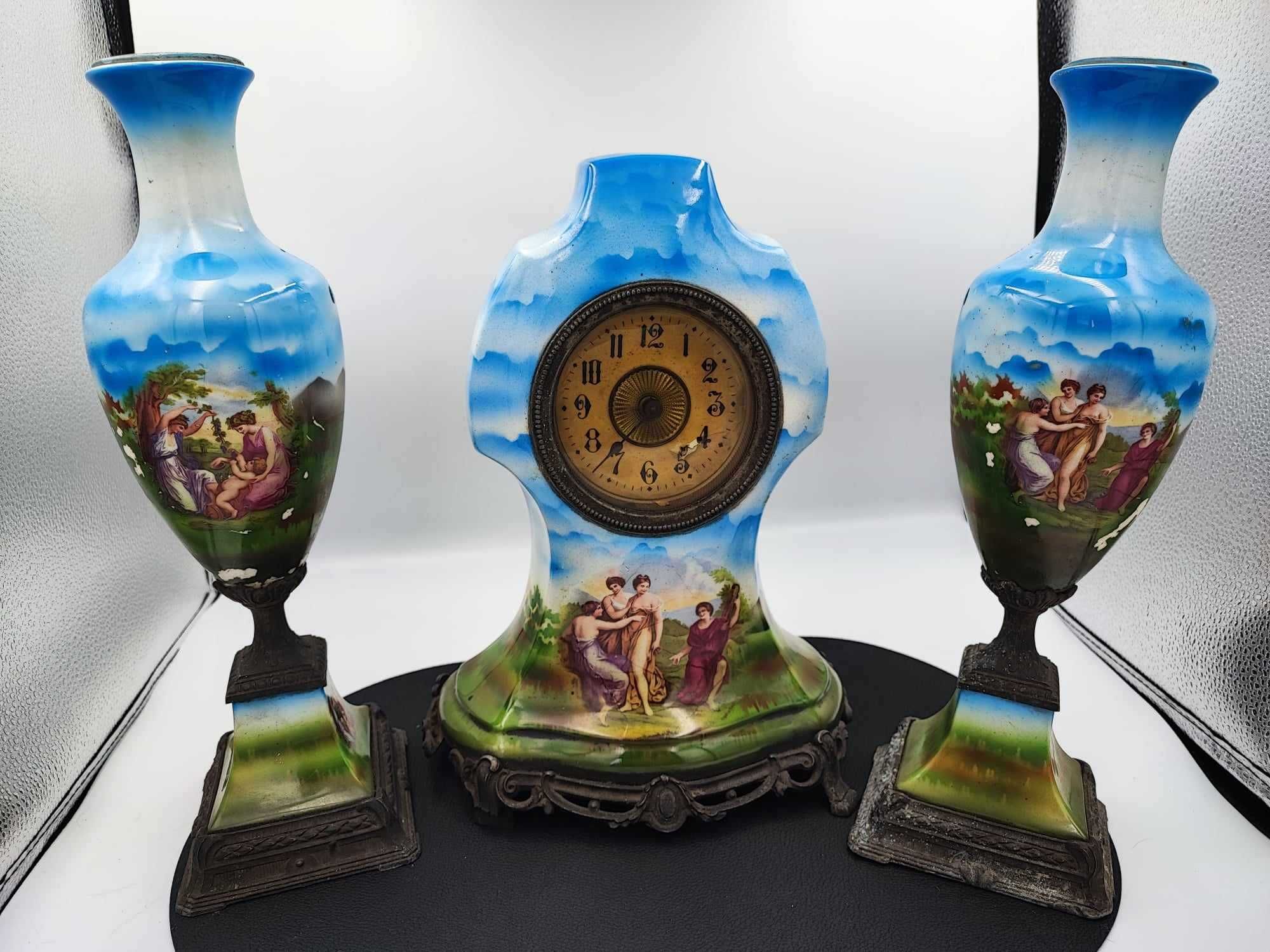 Secesyjny zegar porcelanowy,malowane,2 wazony