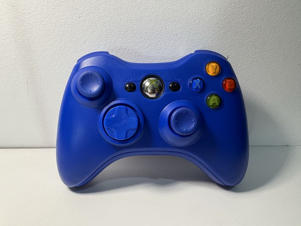 Kontroler Xbox 360 – niebieski korpus