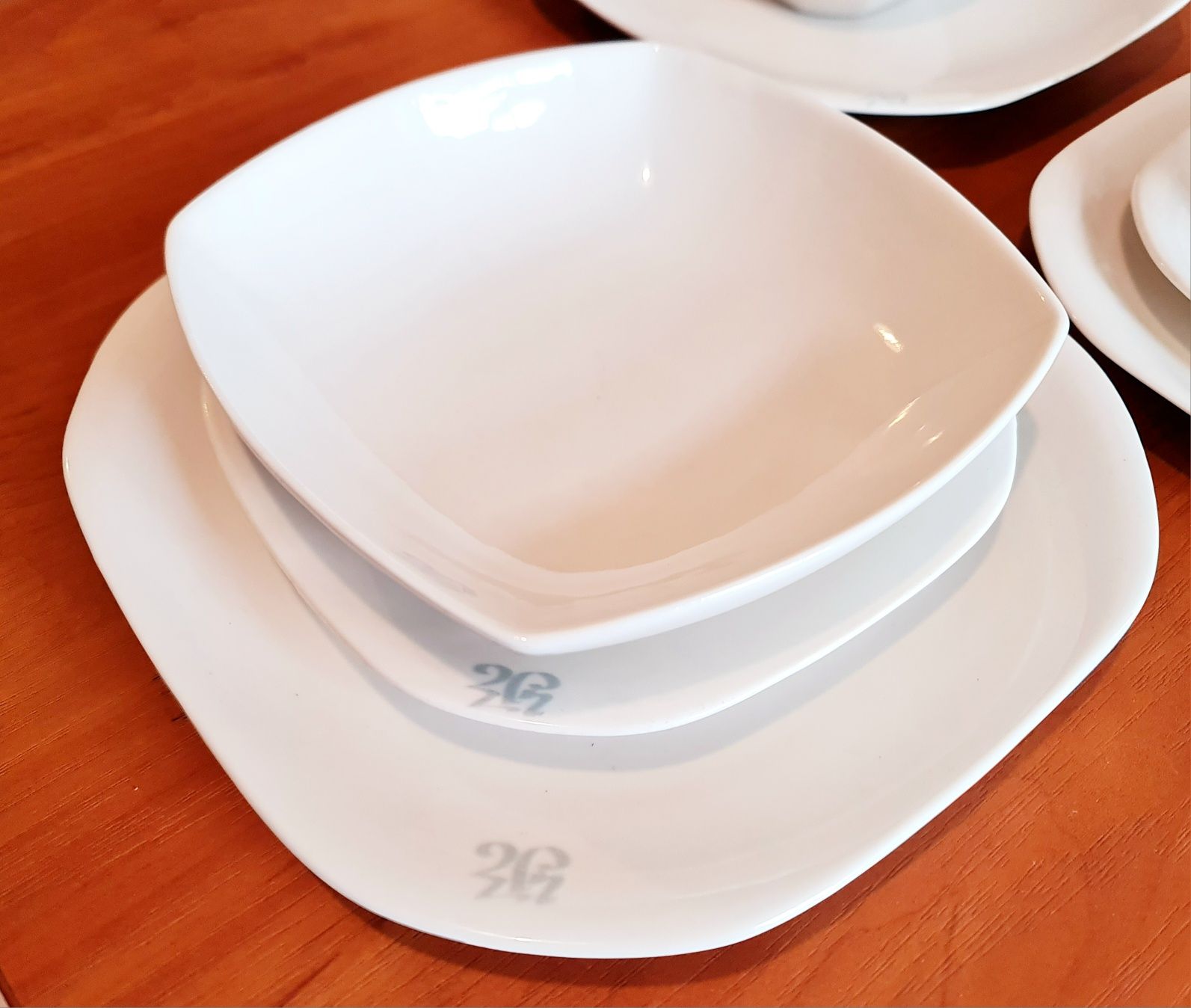 Nowa cena Zastawa stołowa TALERZE talerz miseczki białe