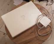 Apple MacBook A1181