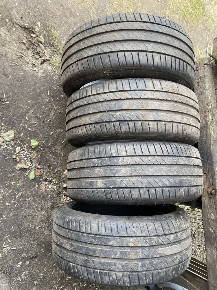 Opony letnie Kleber 225/40R19 prawie nowe