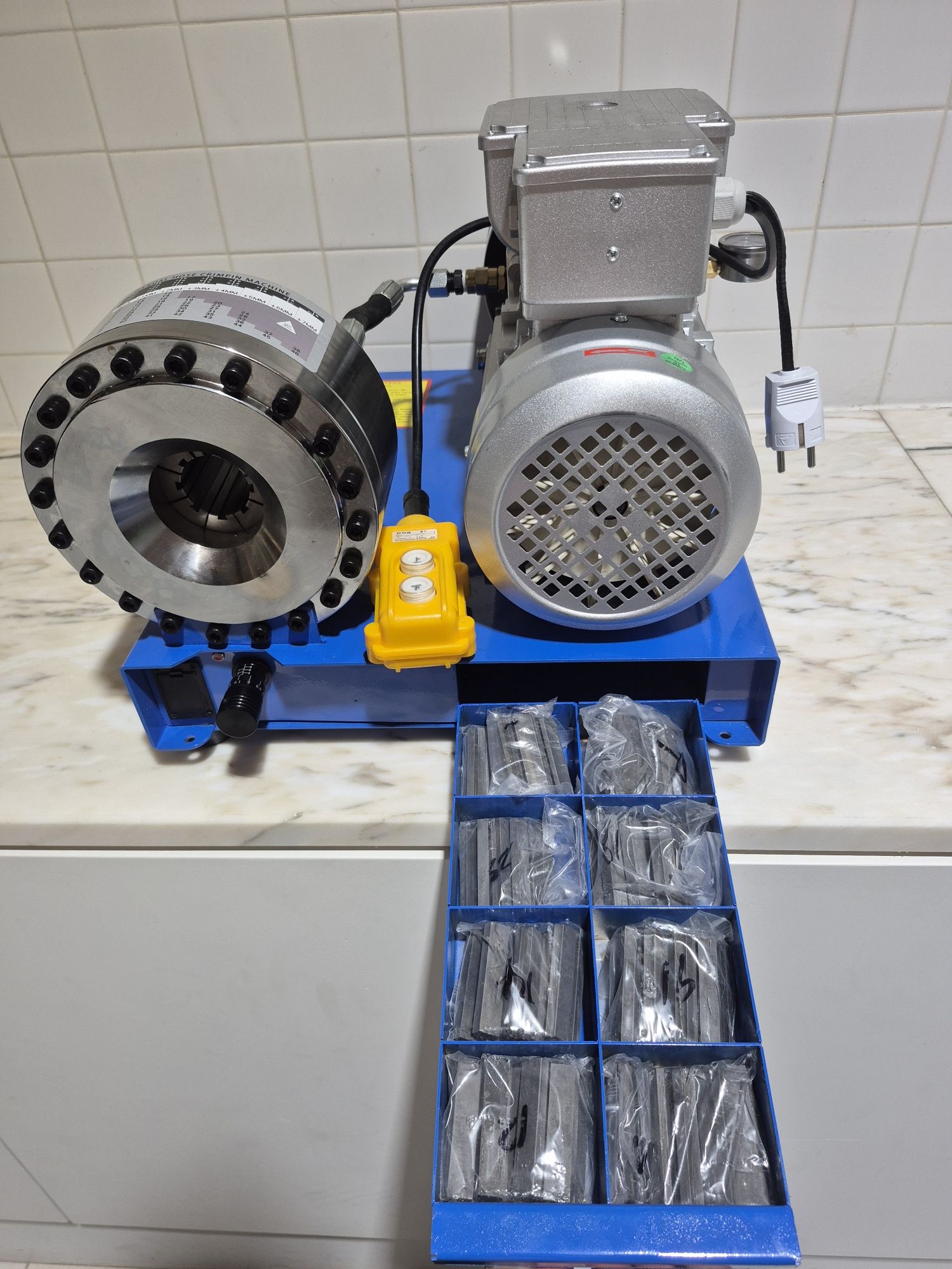 Máquina Cravar Tubos Hidráulicos