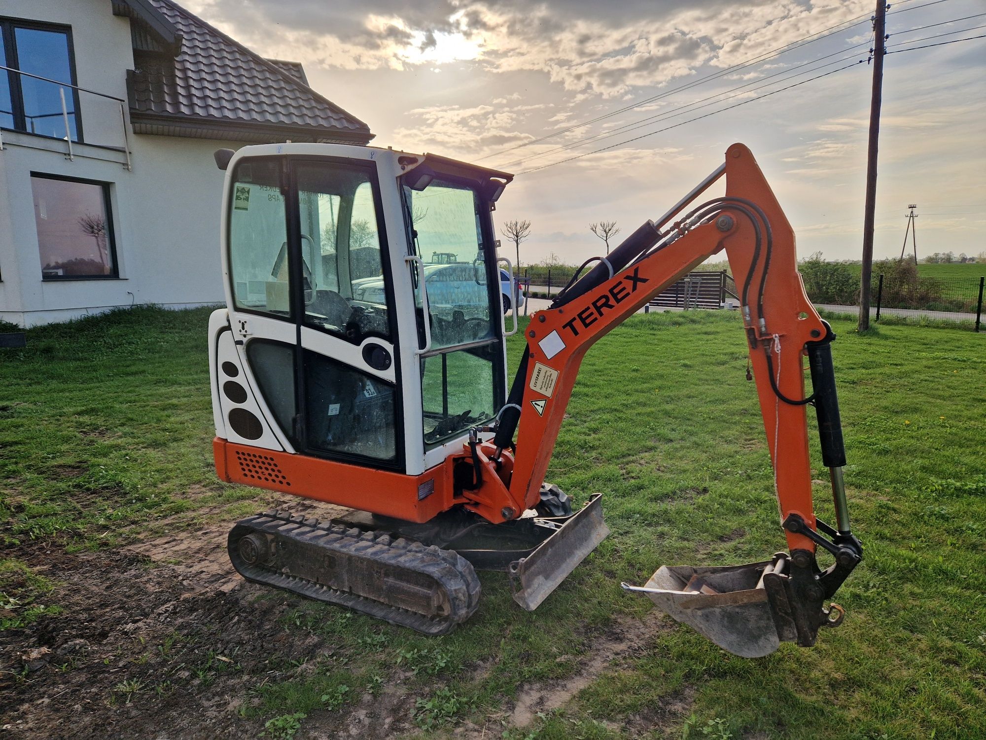 Minikoparka Kubota Terex TC 16 2007r