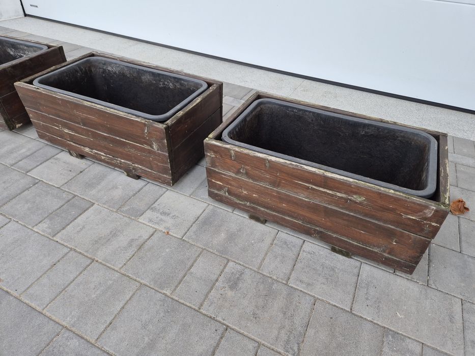 Donice tarasowe drewniane