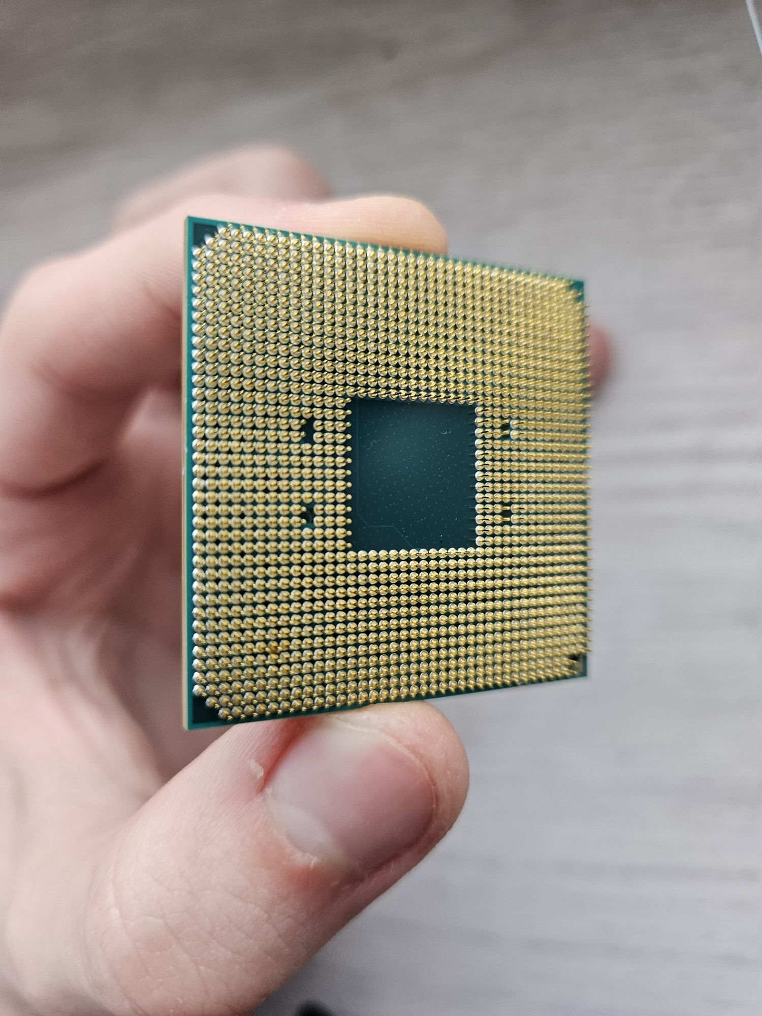 Procesor AMD Ryzen 2600 + chłodzenie AMD