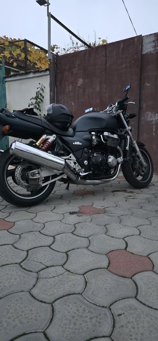 Продам Honda CB1300