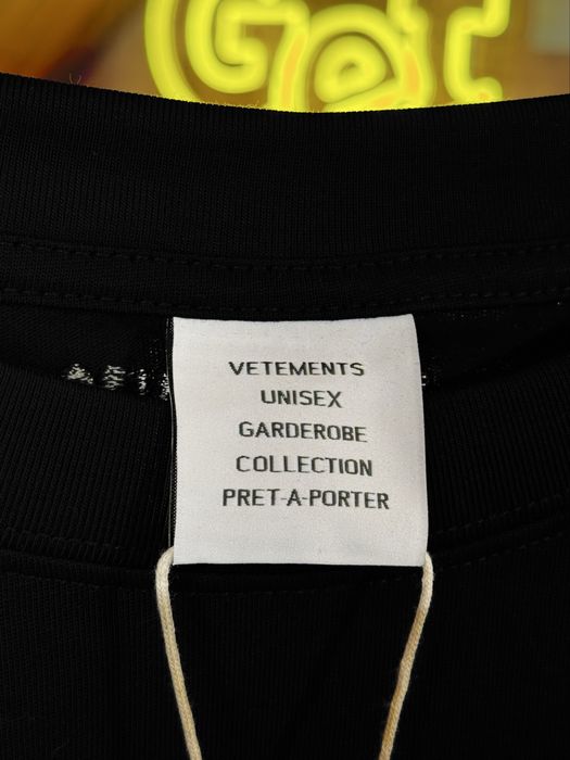 (М,L,XL,XXL) Футболка Vetements 'Hello My Name Is Vetements' Black Tee