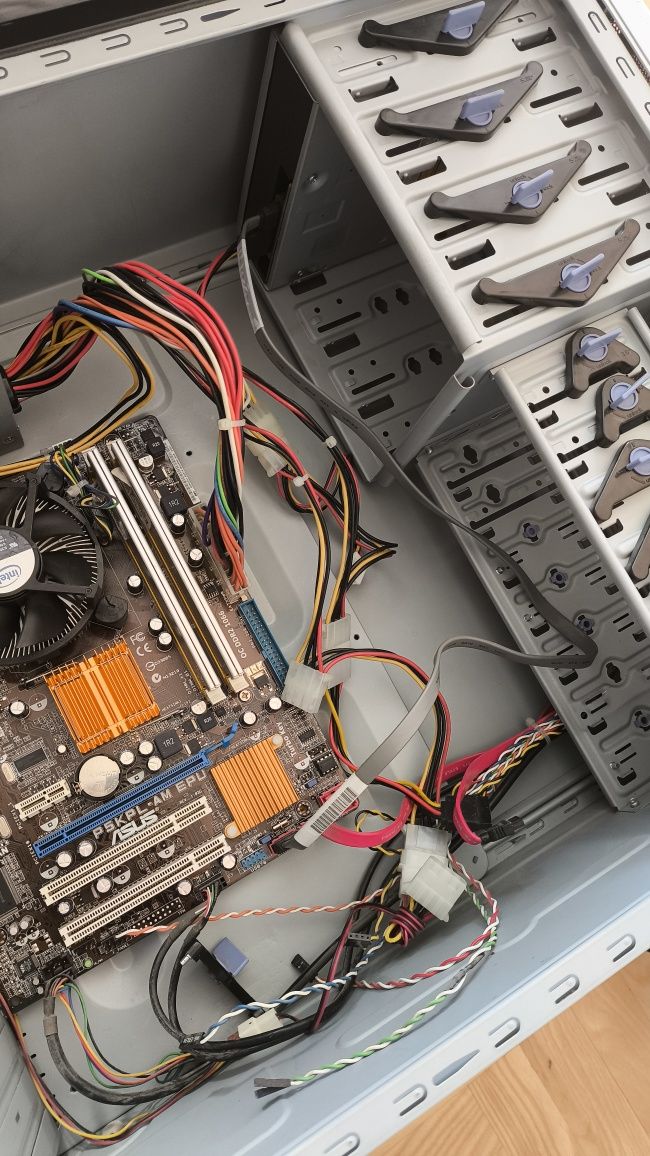 Komputer PC Intel Core 2 Duo 2,66