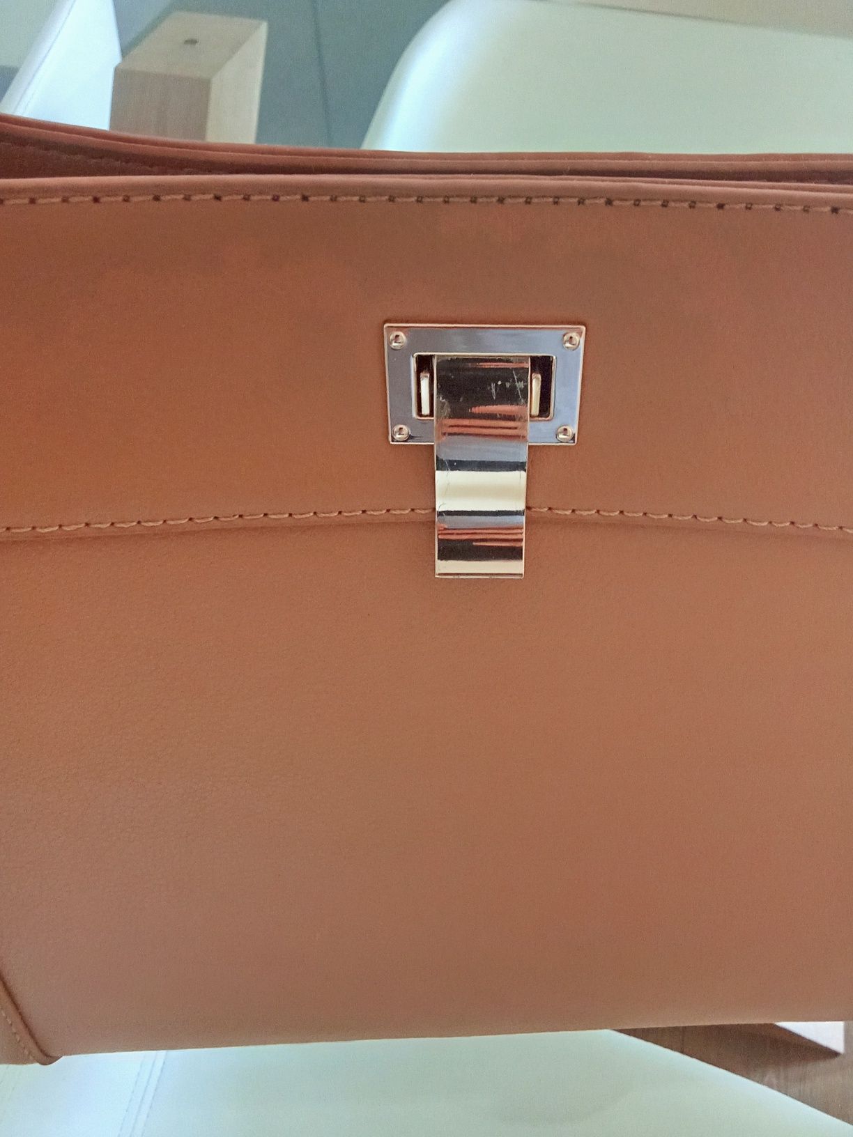 Bolsa completamente NOVA