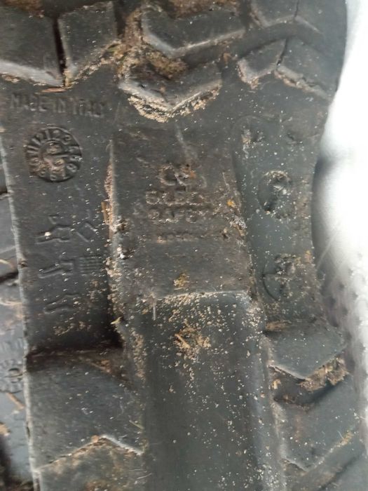 Silber ochronne buty gumowe z metalowym podnoskiem r 37 / 24,5