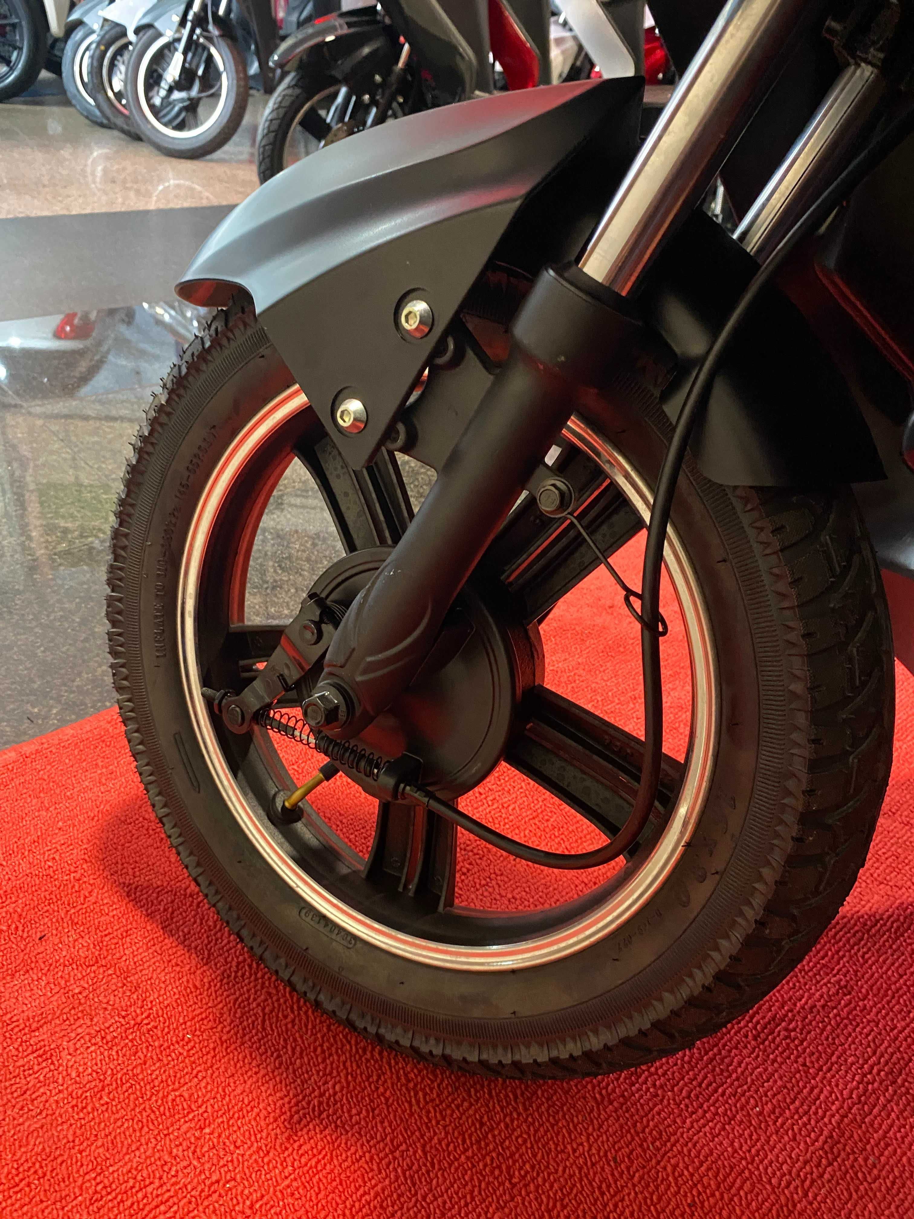 Scooter eletrica Five Vortex Motolandim