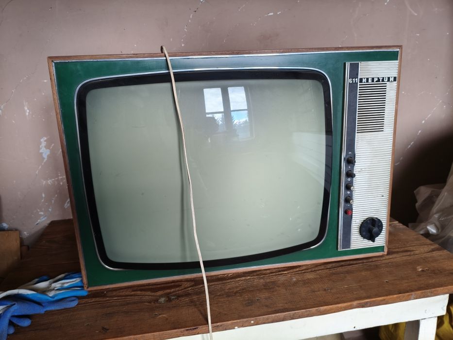 Telewizor Neptun 611