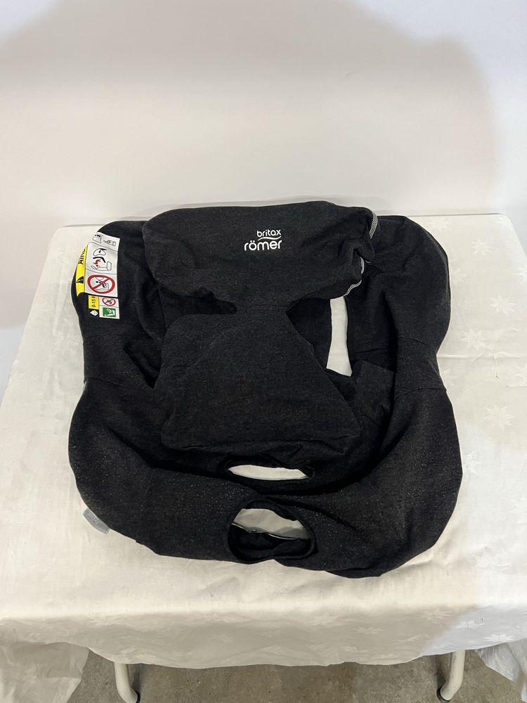Dotelik samochodowy cybex swingfix M i size 0-18 kg