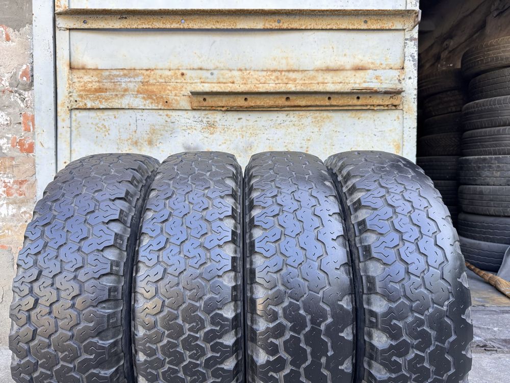 215/80 r16 Bridgestone Desert Dueler A/T всесезонка (5.5+ мм.)