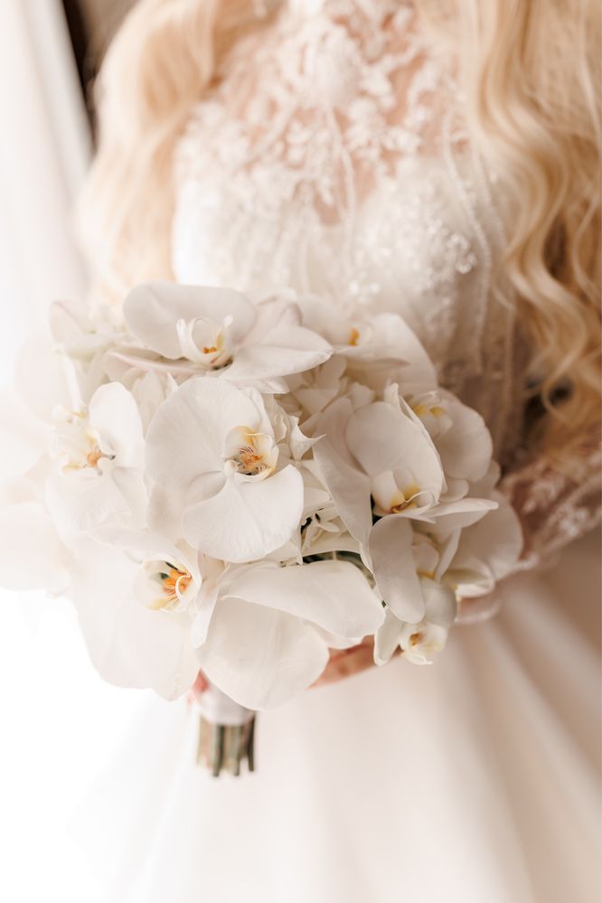 Брендовое свадебное платье, весільна розшита сукня