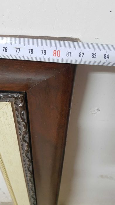 Moldura madeira antiga vintage em bom estado