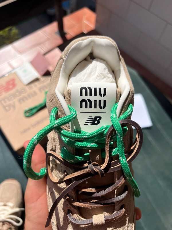 Buty Miu_Miu_530_SL_Ecru_suede sneakersDamskie i Meskie Rozmiar 40