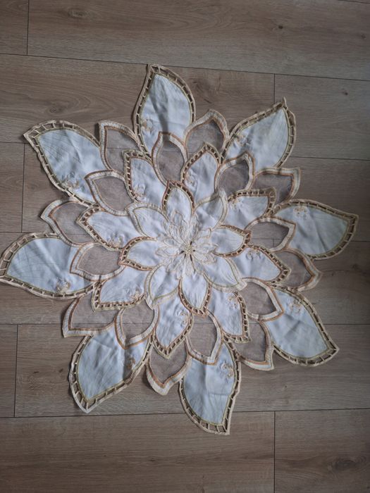 Serweta o średnicy 85cm