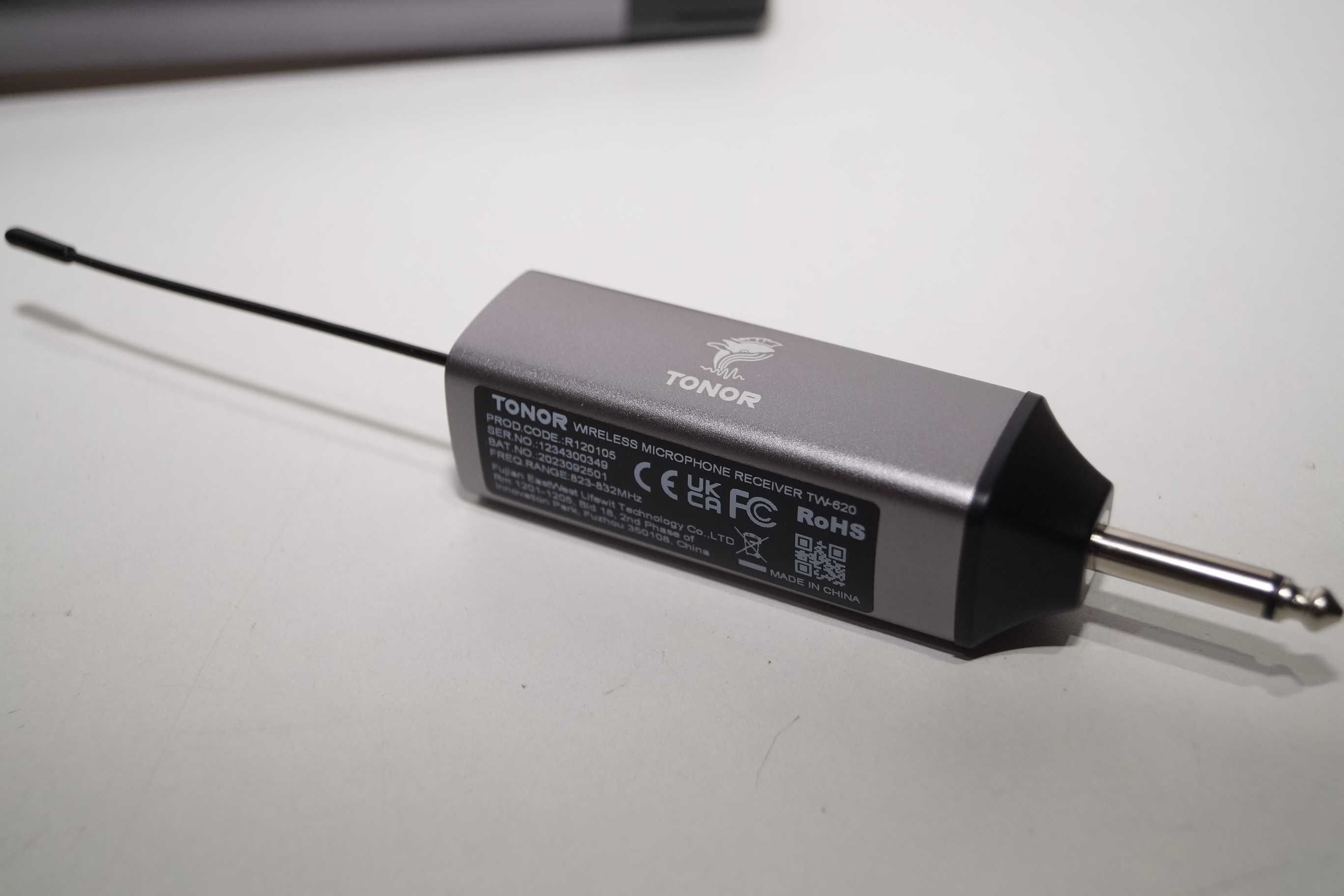TONOR TW-620 Mikrofon bezprzewodowy z kardionalnym odbiornikiem