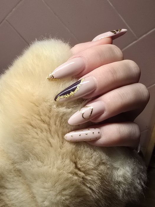 PROMOCJA Przedłużanie paznokci 110 zl LISTOPAD