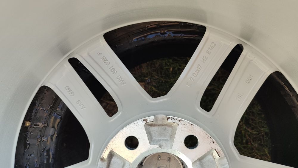 Як нові диски R17 5/112 j7 ет42 Audi Q3 Volkswagen Tiguan Skoda Kodiak