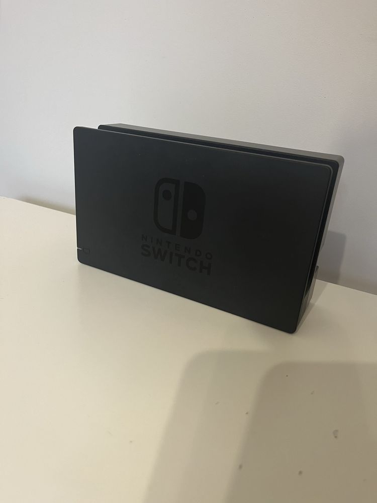 Konsola Nintendo Switch + The Witcher + karta 64gb