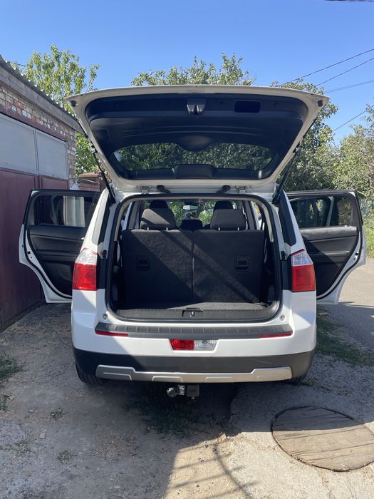 Продаю авто Шевроле Орландо 2012