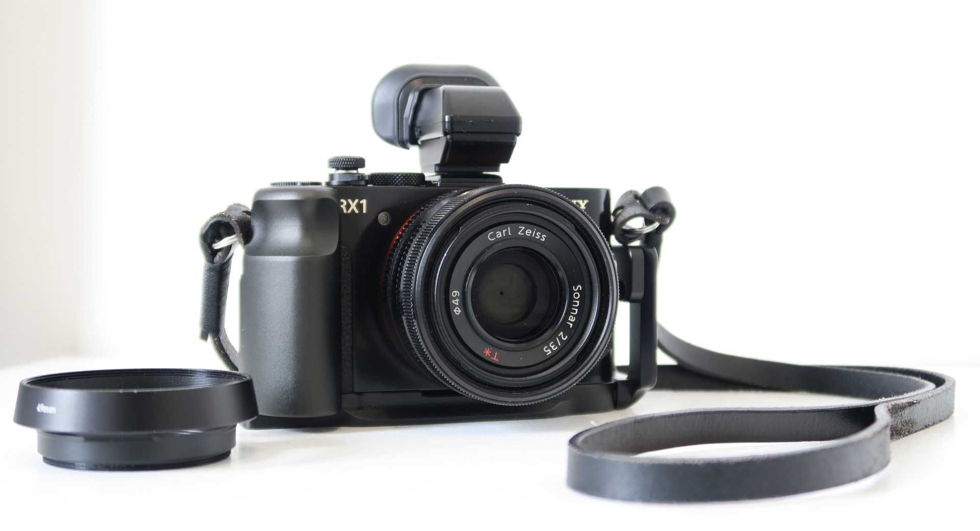 Sony DSC-RX1 zestaw z wizjerem FDA-EVM1K i statywem Sirui Traveler 5C