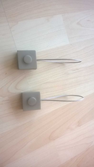 Conjunto 2 suportes para prender cortinados em inox, com iman, novos