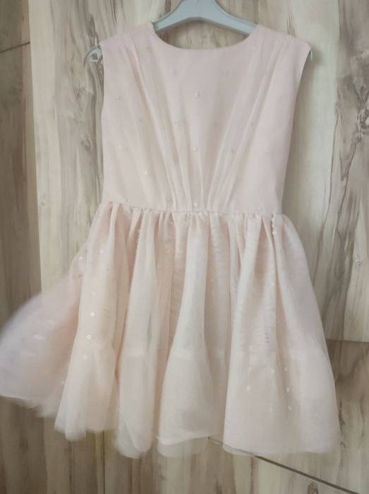 Sukienka 98 pudrowy róż cekiny