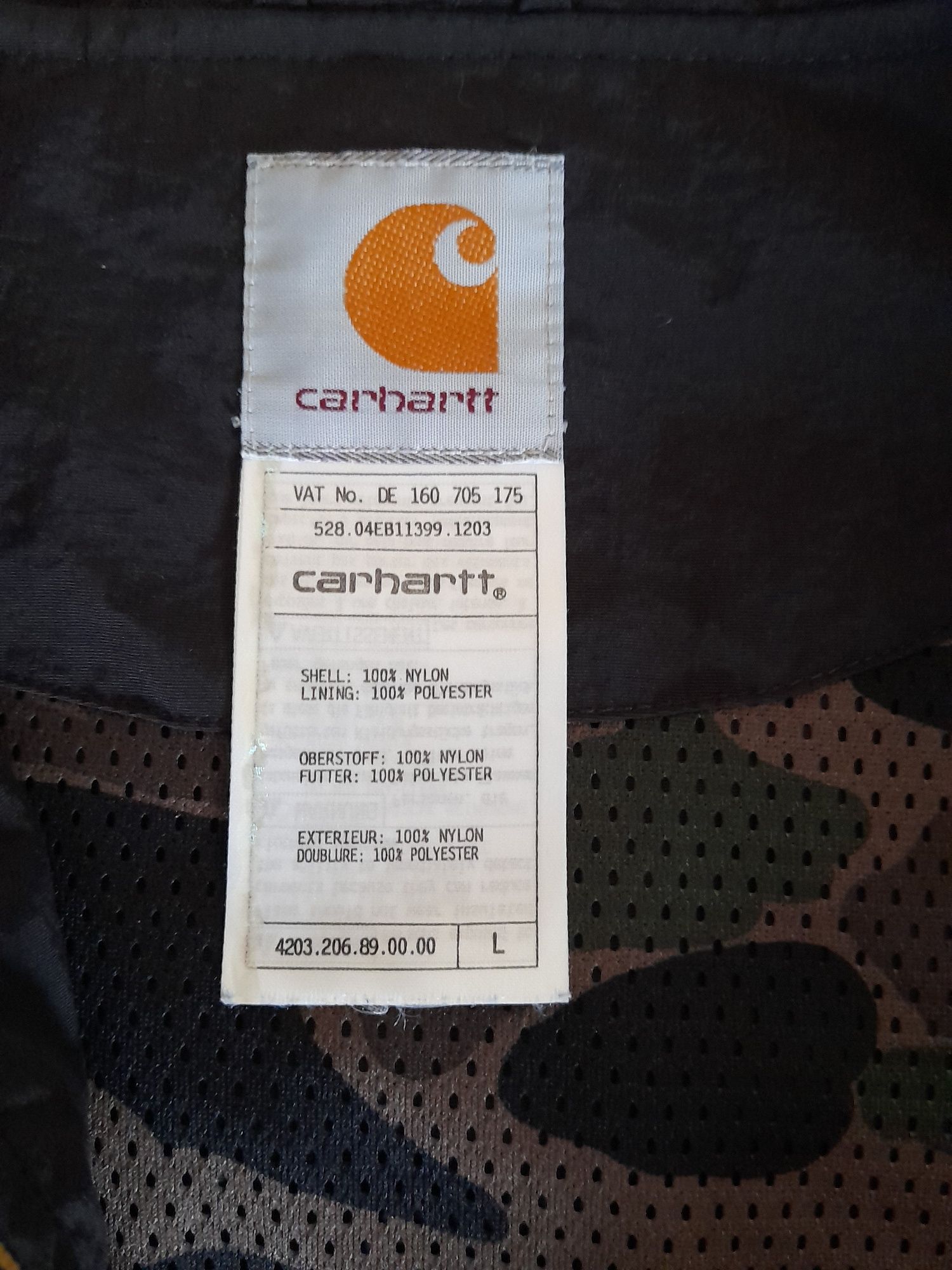 Dois casacos Carhartt