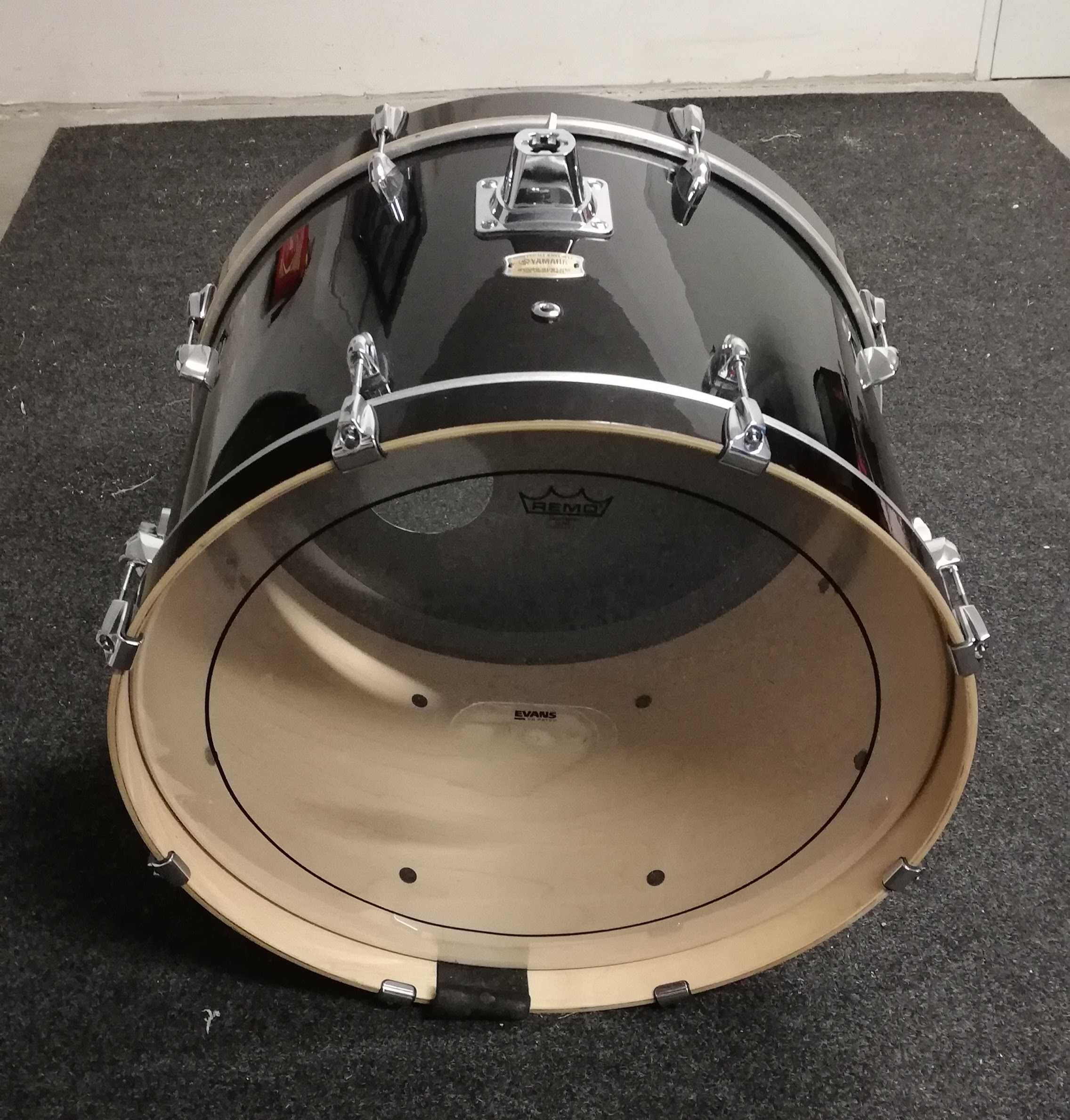 Centrala bass drum 24x15 Yamaha Stage Custom