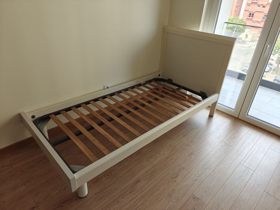 Cama de criança + colchão