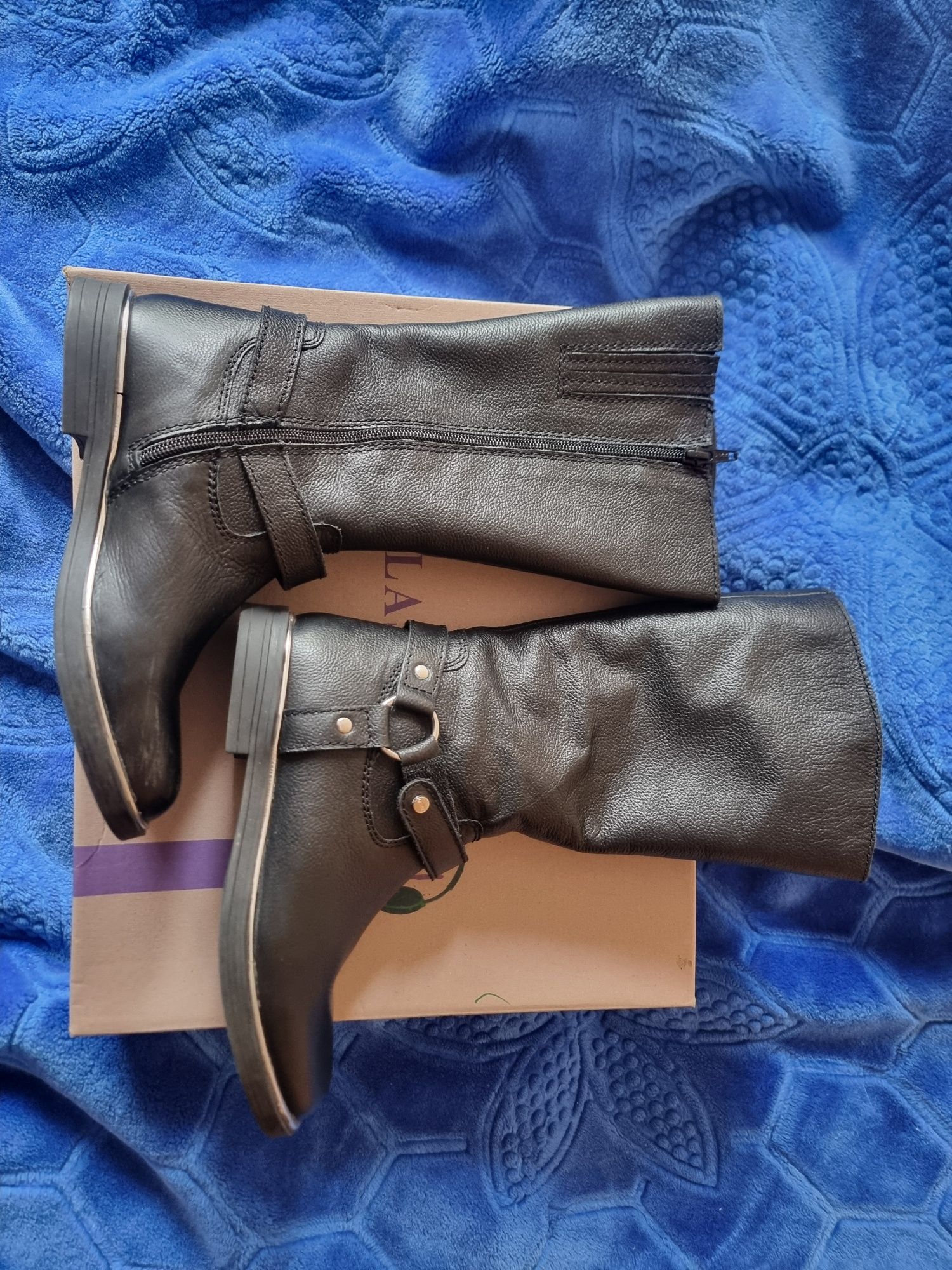 Kozaki Lasocki roz. 35