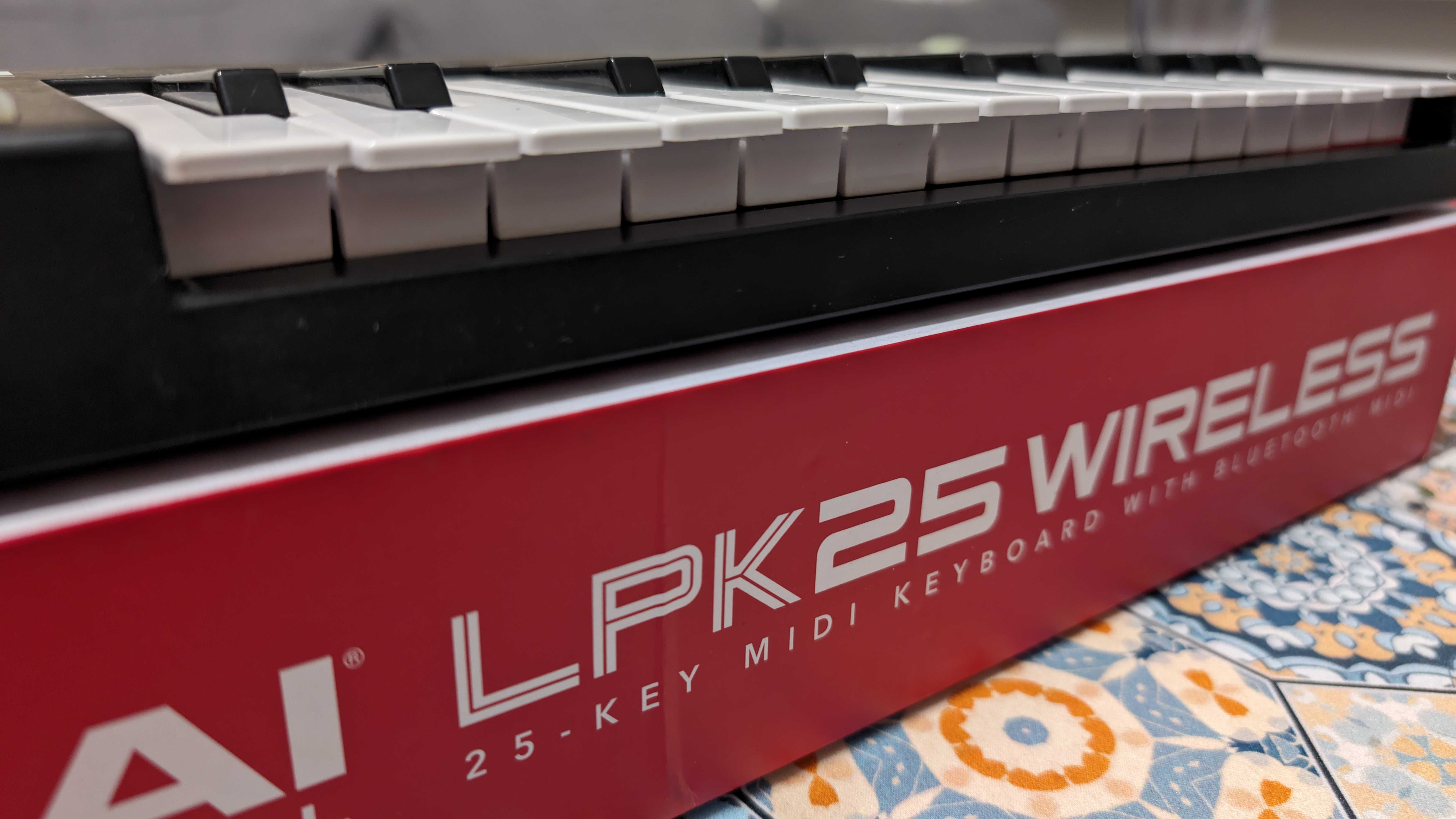 Akai Professional LPK25 Wireless bezprzewodowy kontroler Midi