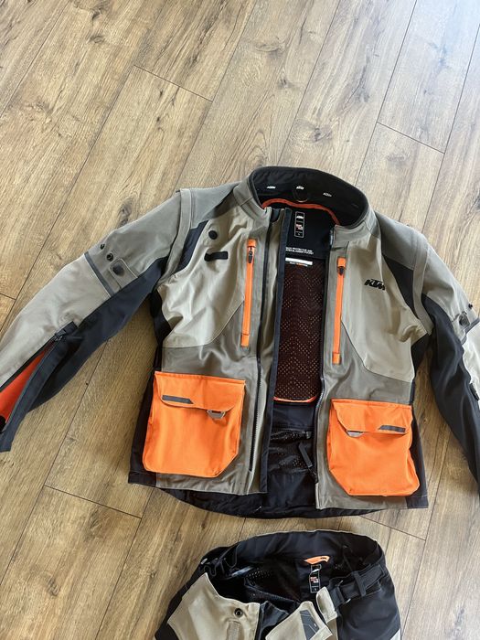 Ubranie motocyklowe KTM