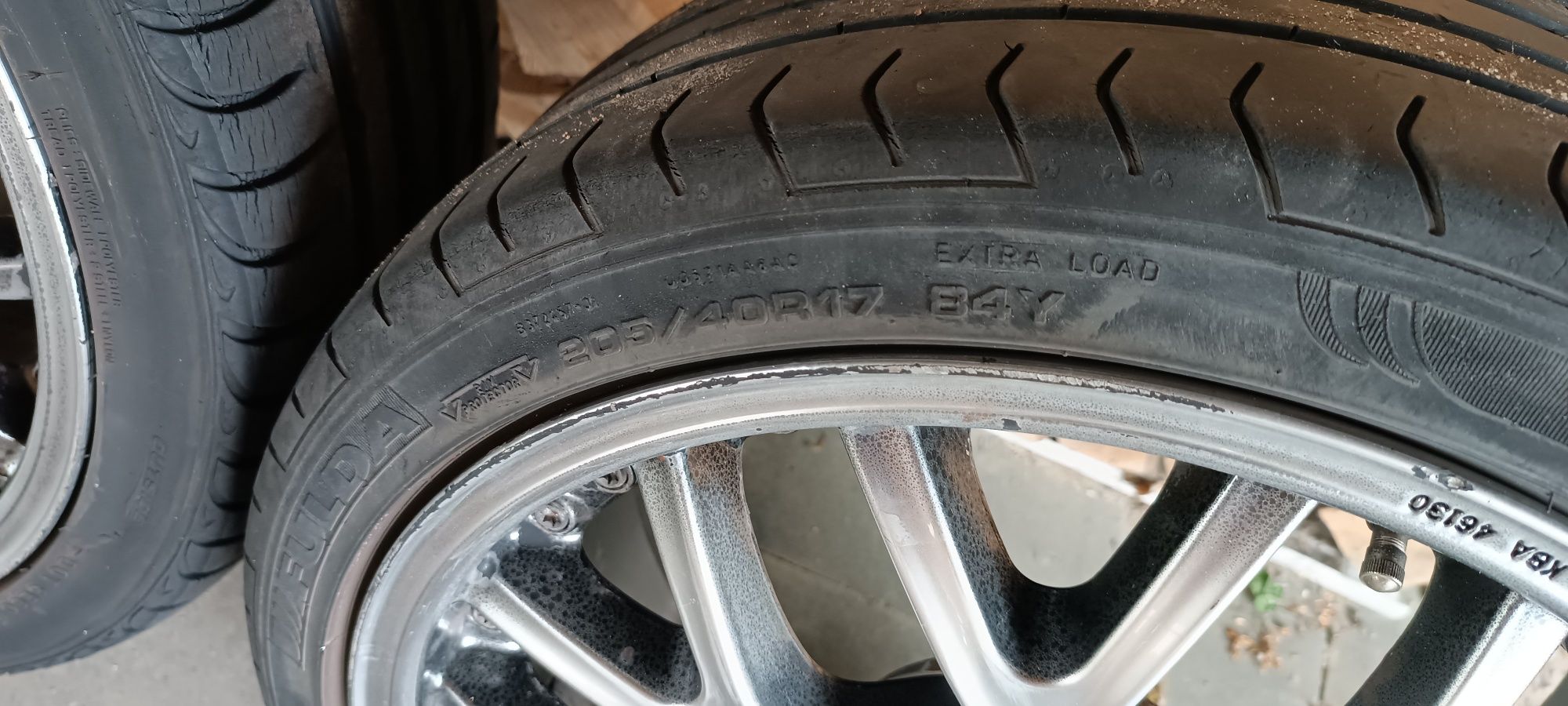 Felgi com4wheels +opony letnie gratis!