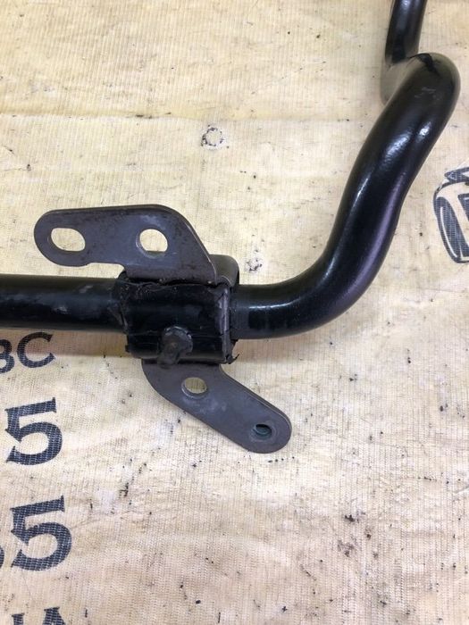 Стабилизатор поперечной устойчивости Mercedes-Benz GLC 300 2018 перед.