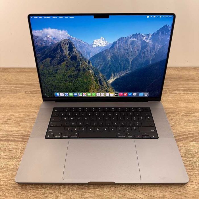 Macbook Pro 16" 2021 M1 Max / 32Gb DDR5 / SSD 1000Gb (код: M0812)