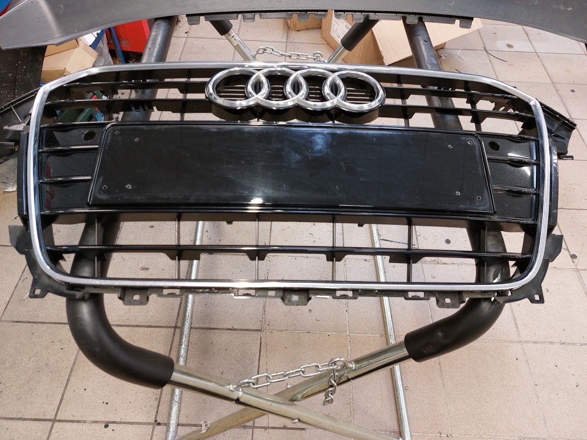 Oryginalny Grill / Atrapa Audi a4 b8 lift